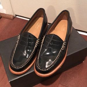 Weejuns Black Patent Leather Loafers 6.5